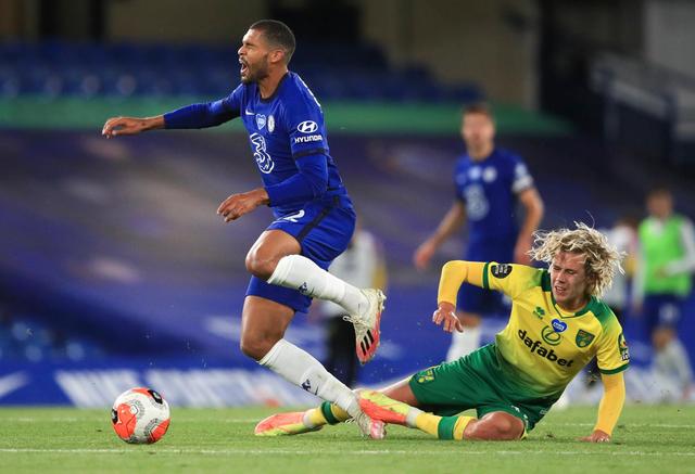 里备受信任 里备受信任